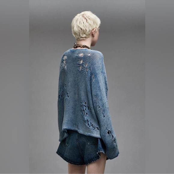 R13 Distressed Boyfriend Crewneck Sweater in Indigo Blue Size XS - Picture 5 of 13